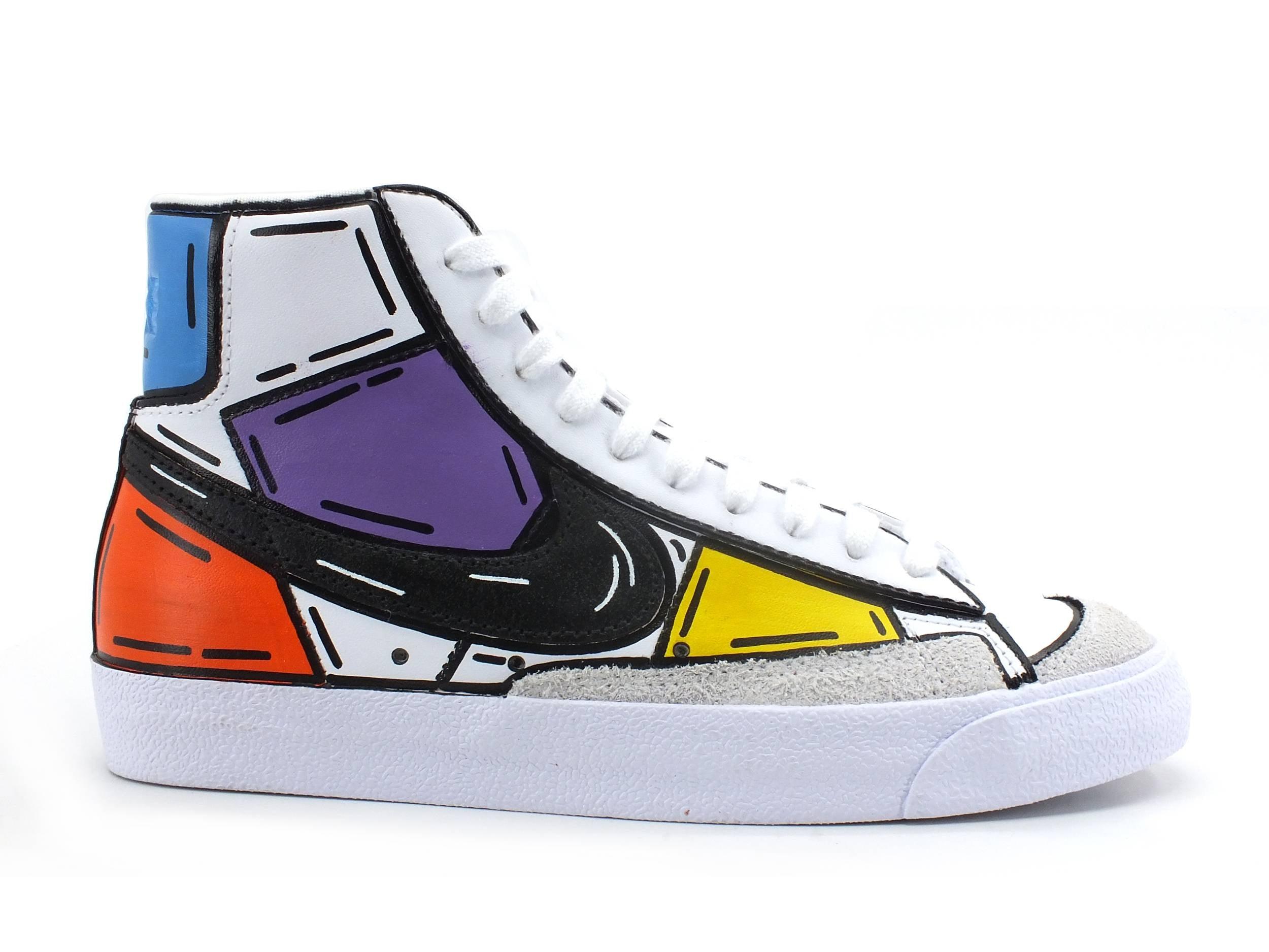 CUSTOM / NIKE Blazer Mid 77 Comics - Sandrini Calzature e Abbigliamento