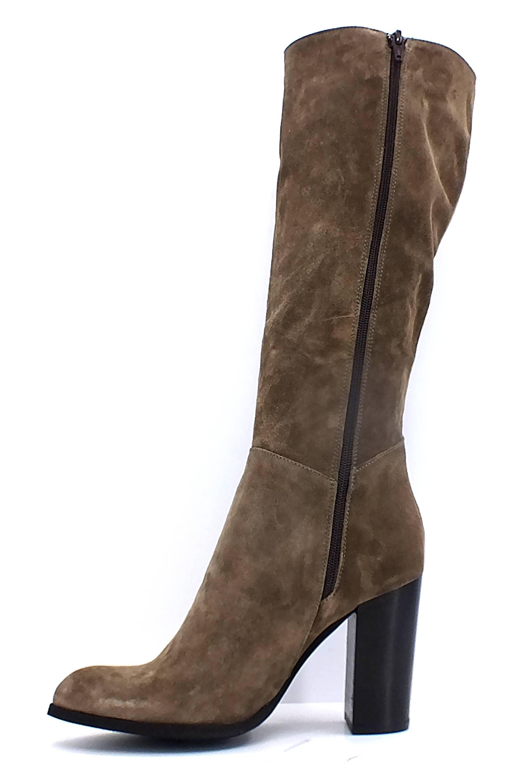 DIVINE FOLLIE Stivale Tacco Largo Donna Marrone Taupe ST07 - Sandrini Calzature e Abbigliamento