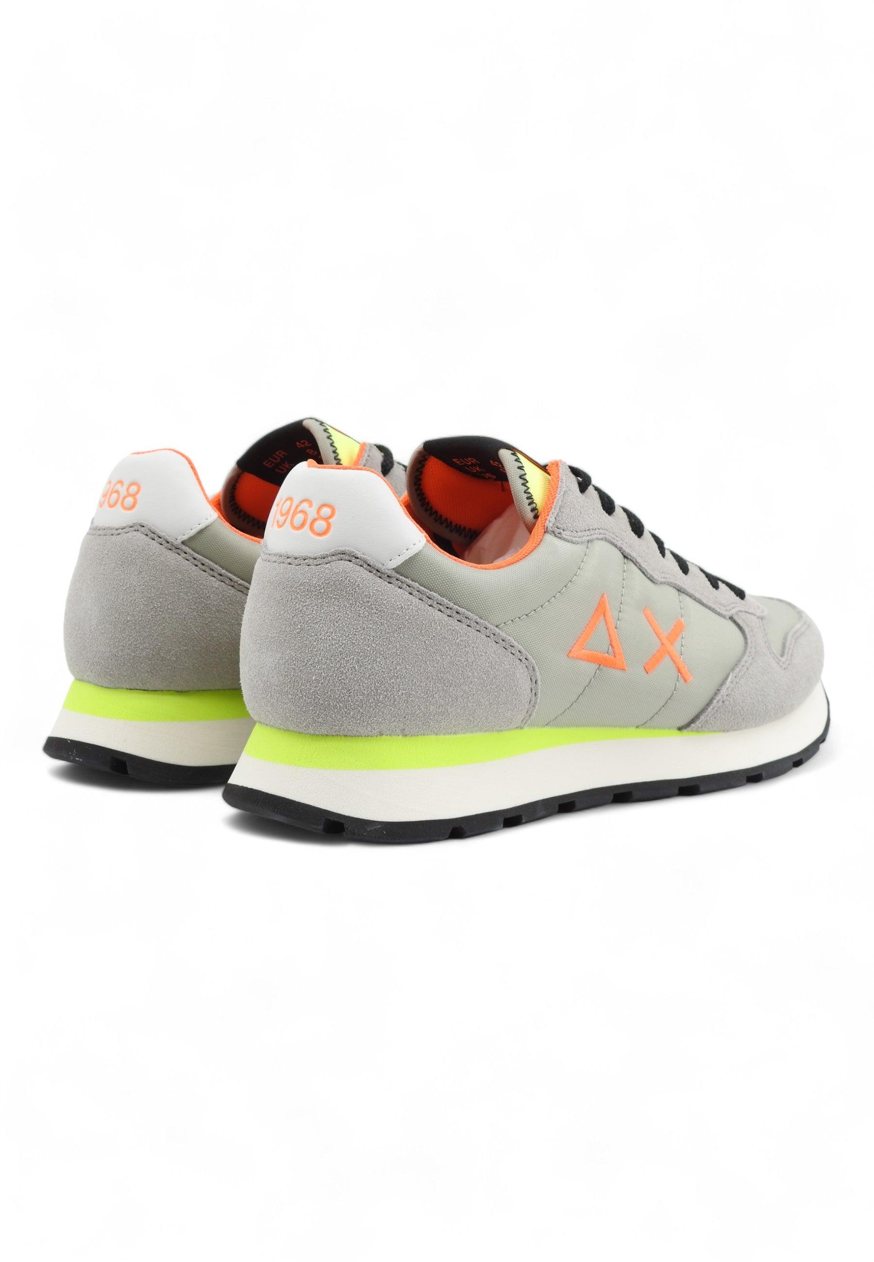 SUN68 Tom Fluo Sneaker Uomo Grigio Chiaro Z34102 - Sandrini Calzature e Abbigliamento