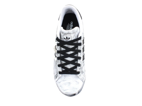 CUSTOM / ADIDAS Coast Star Sneaker Vintage Studs White Black EE8900