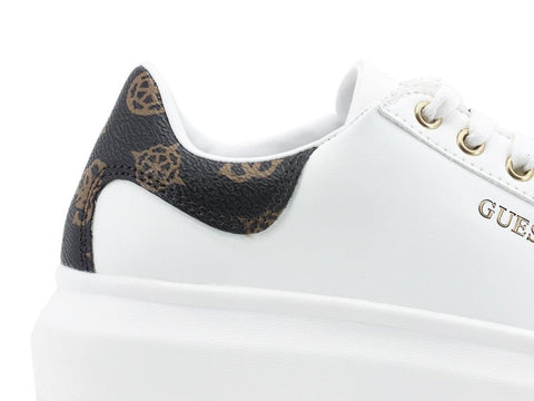 GUESS Sneaker Retro Logo - Sandrini Calzature e Abbigliamento