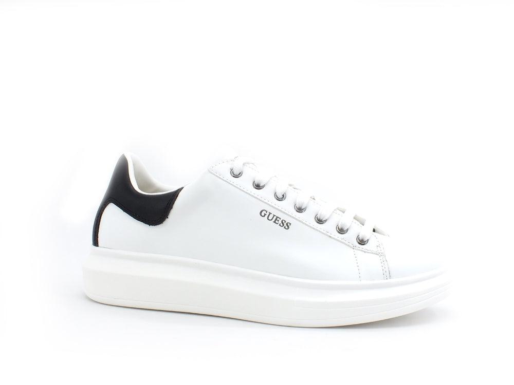 GUESS Sneaker Retro - Sandrini Calzature e Abbigliamento