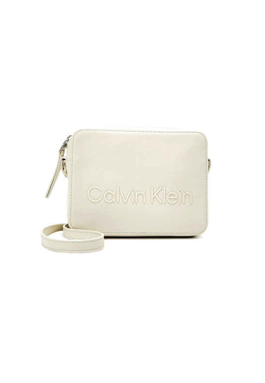 CALVIN KLEIN Camera Bag Tracolla Dark Ecru K60K610180 - Sandrini Calzature e Abbigliamento