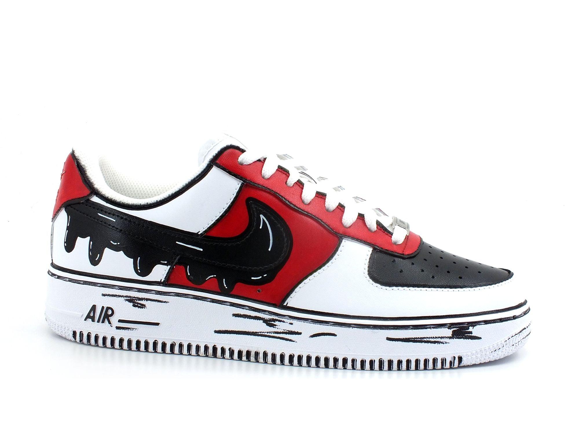 CUSTOM / Nike Air Force 1 Sneaker AF1 Comics Chicago Red White Black - Sandrini Calzature e Abbigliamento