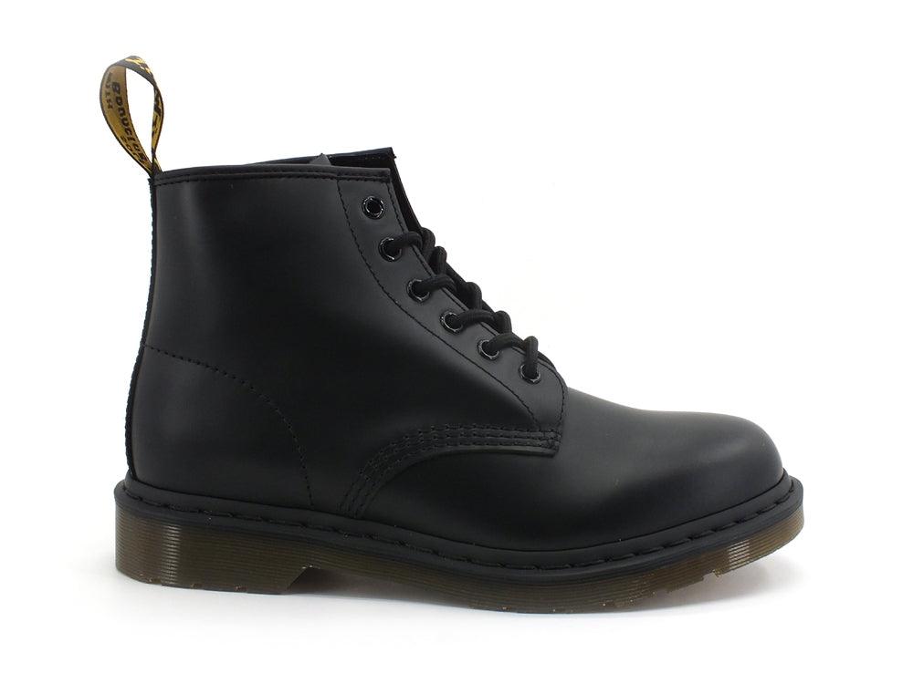 DR. MARTENS 101 Anfibio 6 Fori Smooth Black 101-24255001 - Sandrini Calzature e Abbigliamento