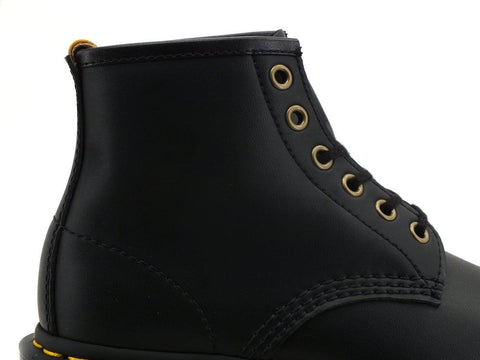 DR. MARTENS Vegan Felix Rub Off 6 Eyes Anfibio Black 101-VEGAN-23984001 - Sandrini Calzature e Abbigliamento