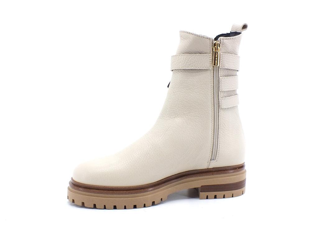 E' MIA Stivale Carrarmato Zip Beige AGATA - Sandrini Calzature e Abbigliamento