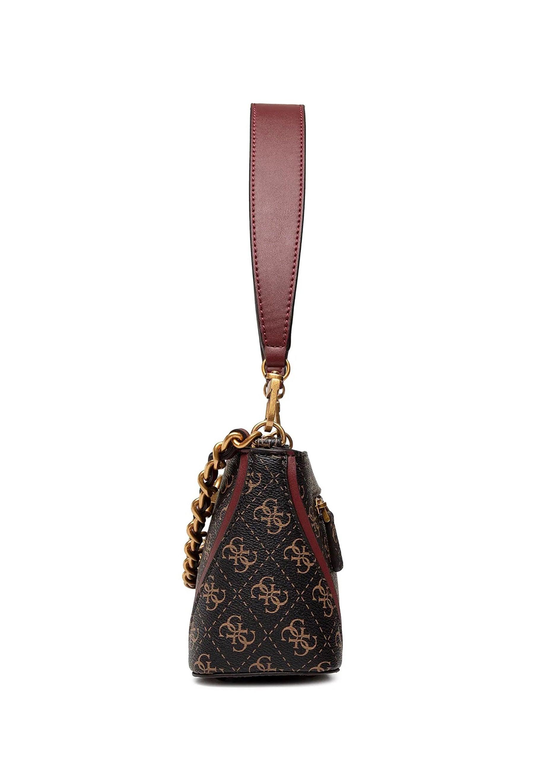 GUESS Izzy Borsa Shoulder Bag Brown Logo Merlot QB865418 - Sandrini Calzature e Abbigliamento
