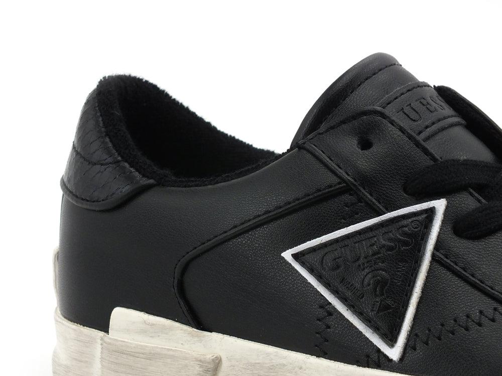GUESS Sneaker Donna Logo Laterale Black FL5WESELE12 - Sandrini Calzature e Abbigliamento