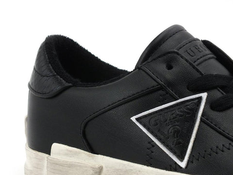 GUESS Sneaker Donna Logo Laterale Black FL5WESELE12 - Sandrini Calzature e Abbigliamento