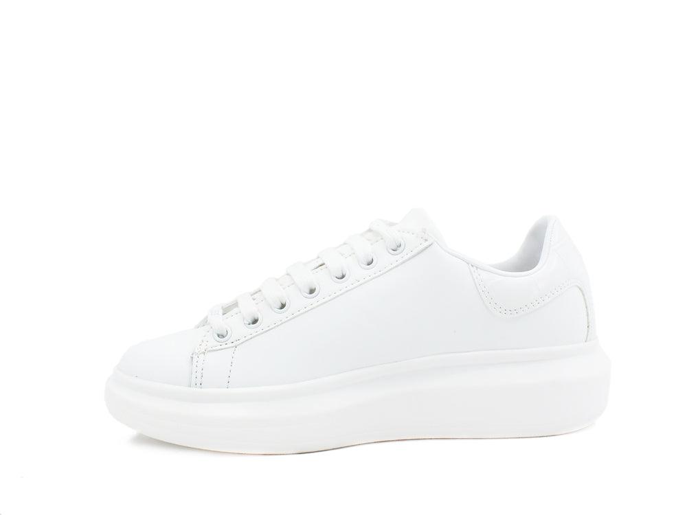 GUESS Sneaker Retro - Sandrini Calzature e Abbigliamento