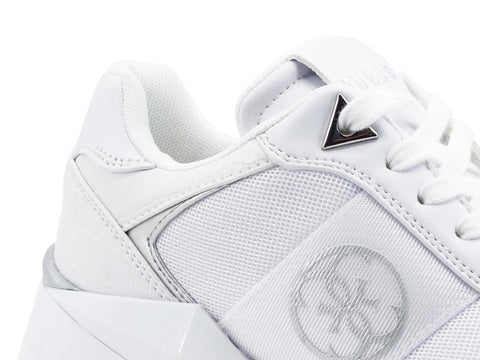 GUESS Sneaker Running Pelle Zeppetta White Silver FL5TESPEL12 - Sandrini Calzature e Abbigliamento
