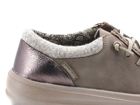 HEY DUDE Polly Scarpa Stringata Suede Light Taupe 121883707 - Sandrini Calzature e Abbigliamento