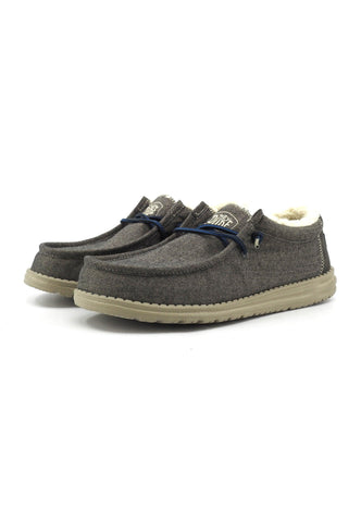 HEY DUDE Wally Sneaker Vela Pelo Uomo Choco Grigio 40465-2YX - Sandrini Calzature e Abbigliamento