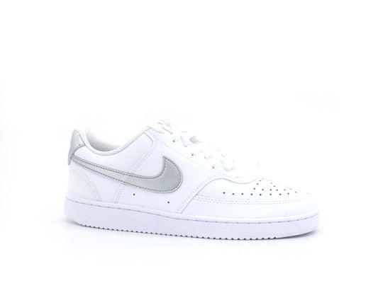 NIKE Wmns Court Vision Low Sneaker White Metallic Silver CD5434-111 - Sandrini Calzature e Abbigliamento
