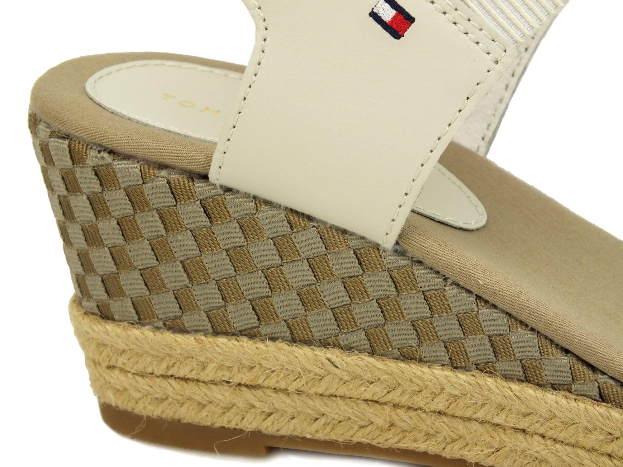 TOMMY HILFIGER Sandalo Whisper White FW0FW02829 - Sandrini Calzature e Abbigliamento