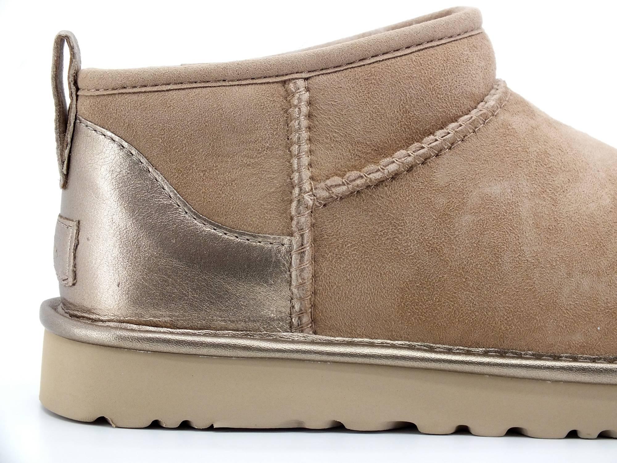 UGG W Classic Ultra Mini Shine Stivaletto Pelo Pink Beachwood W1123634 - Sandrini Calzature e Abbigliamento