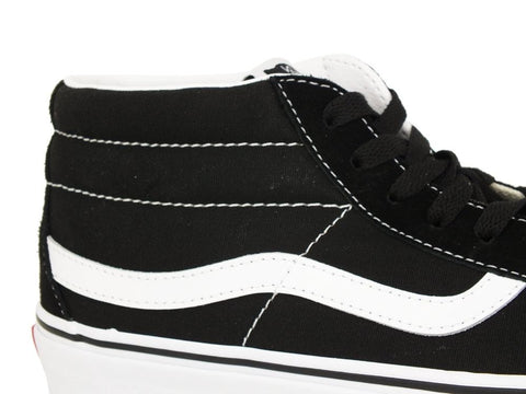 VANS Sk8-Mid Reissue Black True White VN0A391F6BT1 - Sandrini Calzature e Abbigliamento